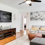 Rf Central Location W Fenced Backyard Fire-Pit