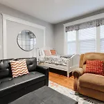 Grand Carytown 5Br Fan Home Fully Fenced