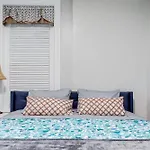 G5 King Bed Central Location Museums Free Parking