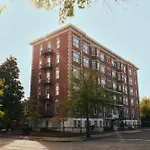 Shenandoah Mansions, An Ash Hotel