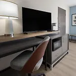 Holiday Inn & Suites Richmond West End, An Ihg Hotel