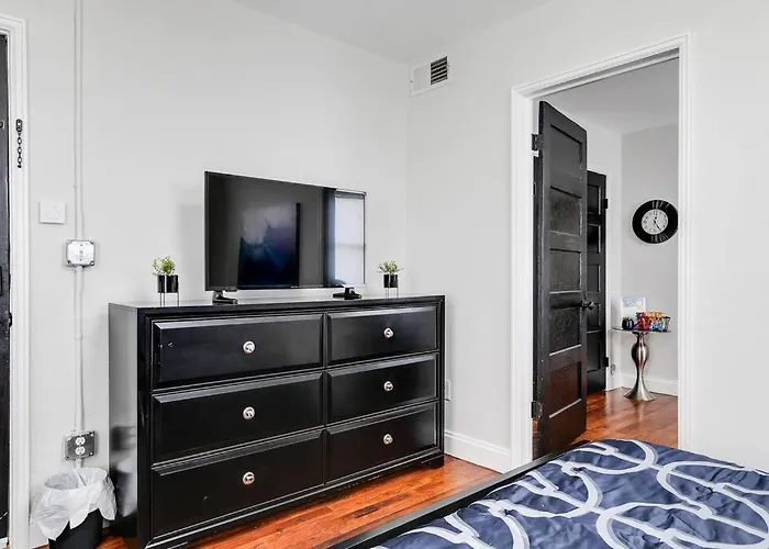 Charming, Happy 1-Bed Oasis: Rva Retreat Awaits!