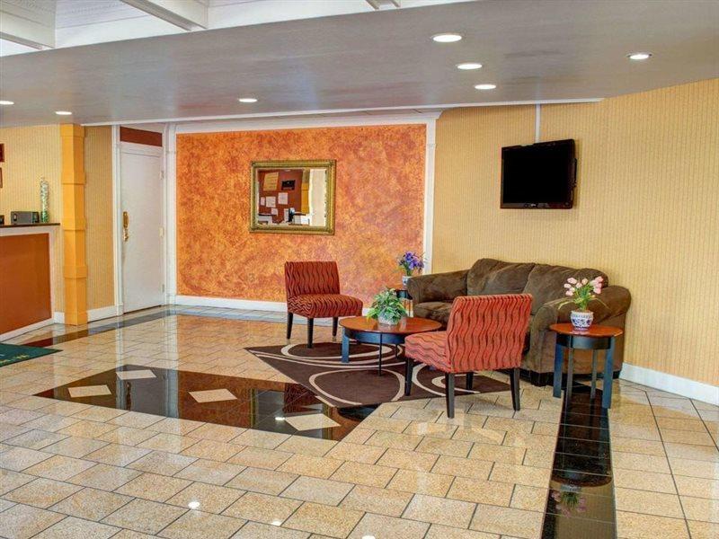 Quality North Inn 2*