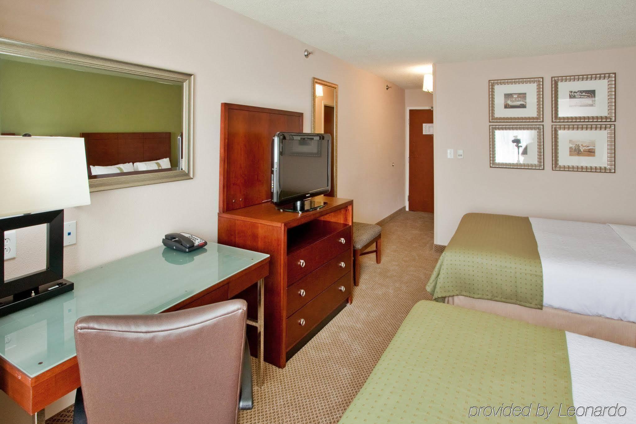 Hotel Western Premier Gateway 3*