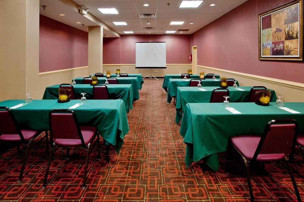 Hotel Express - Midtown By Ihg 3*
