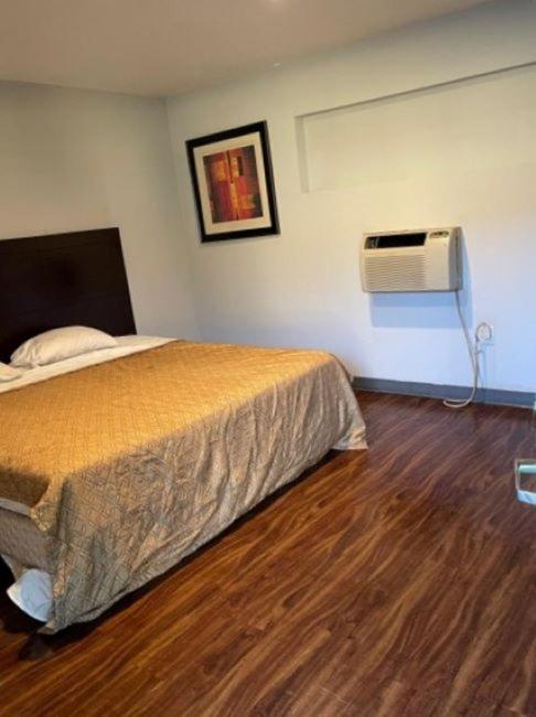 Hotel Richmond Motel 4*