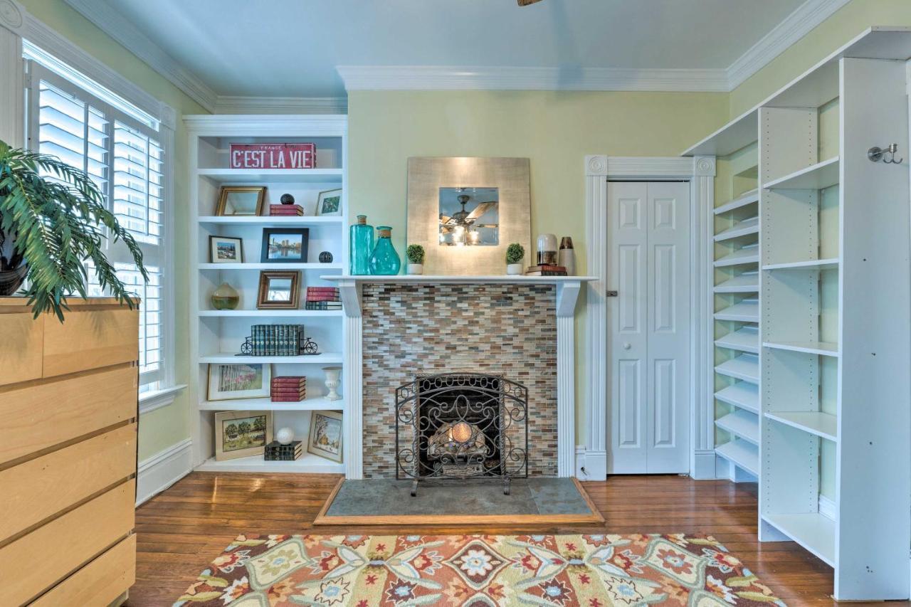 Chic With Private Deck And Patio! Apartment Richmond