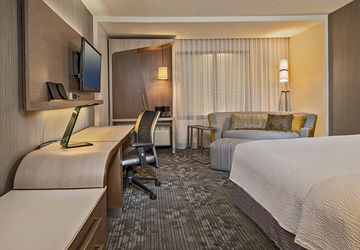 Hotel Courtyard By Marriott Downtown