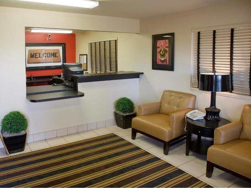 Extended America - - W Broad Street - Glenside - North Hotel 2*