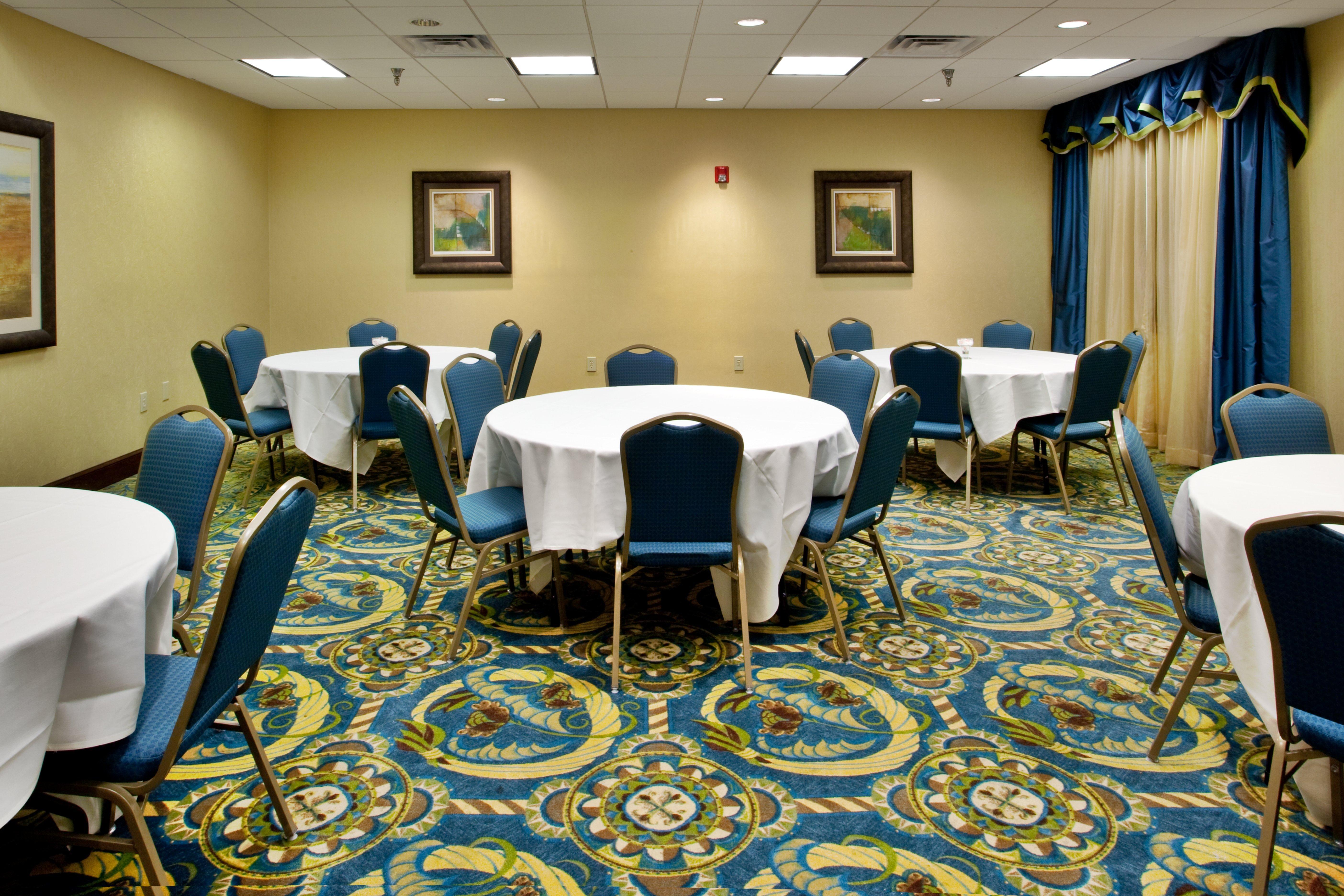 Express - Downtown By Ihg Hotel