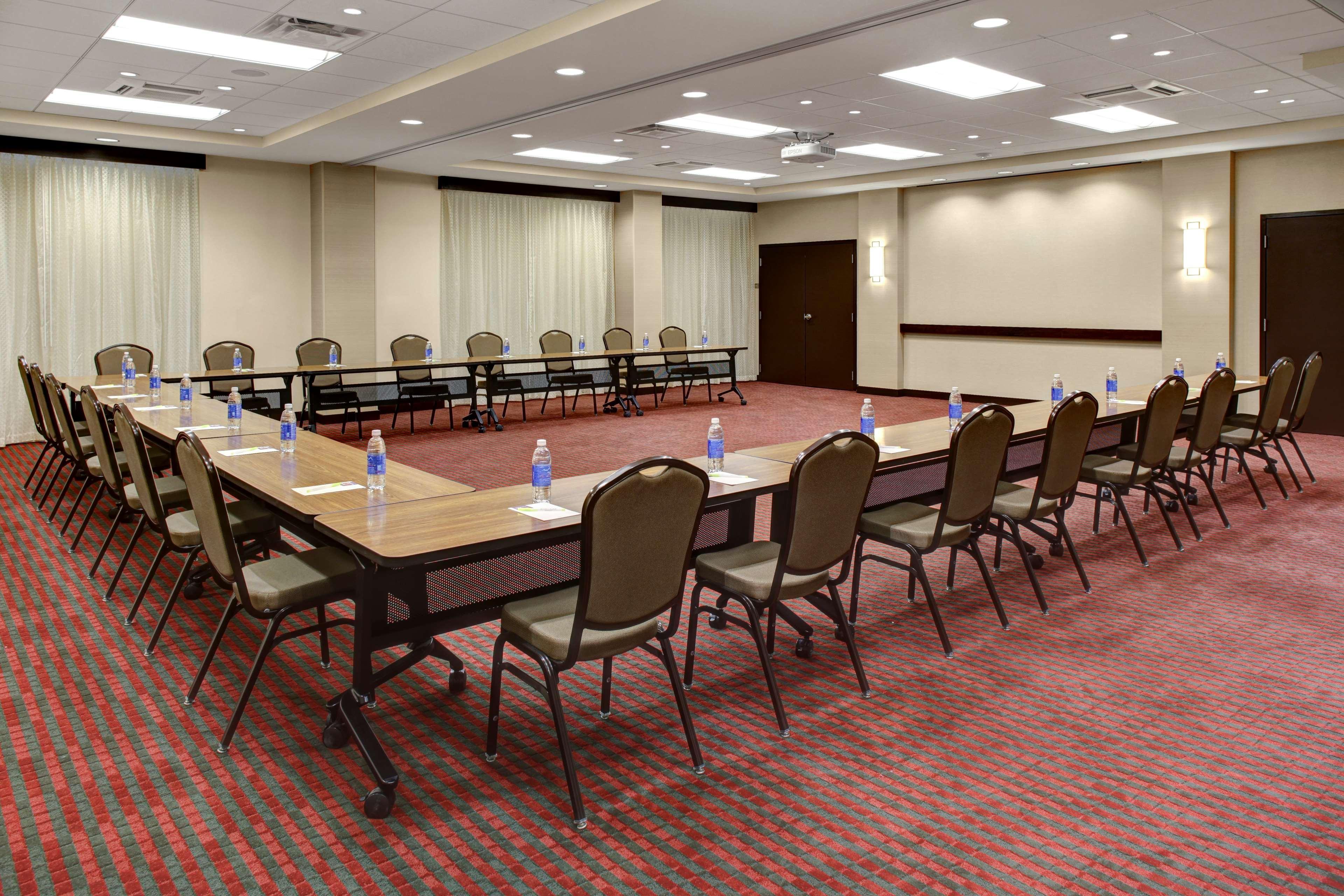 Hyatt Place Airport 3* Richmond