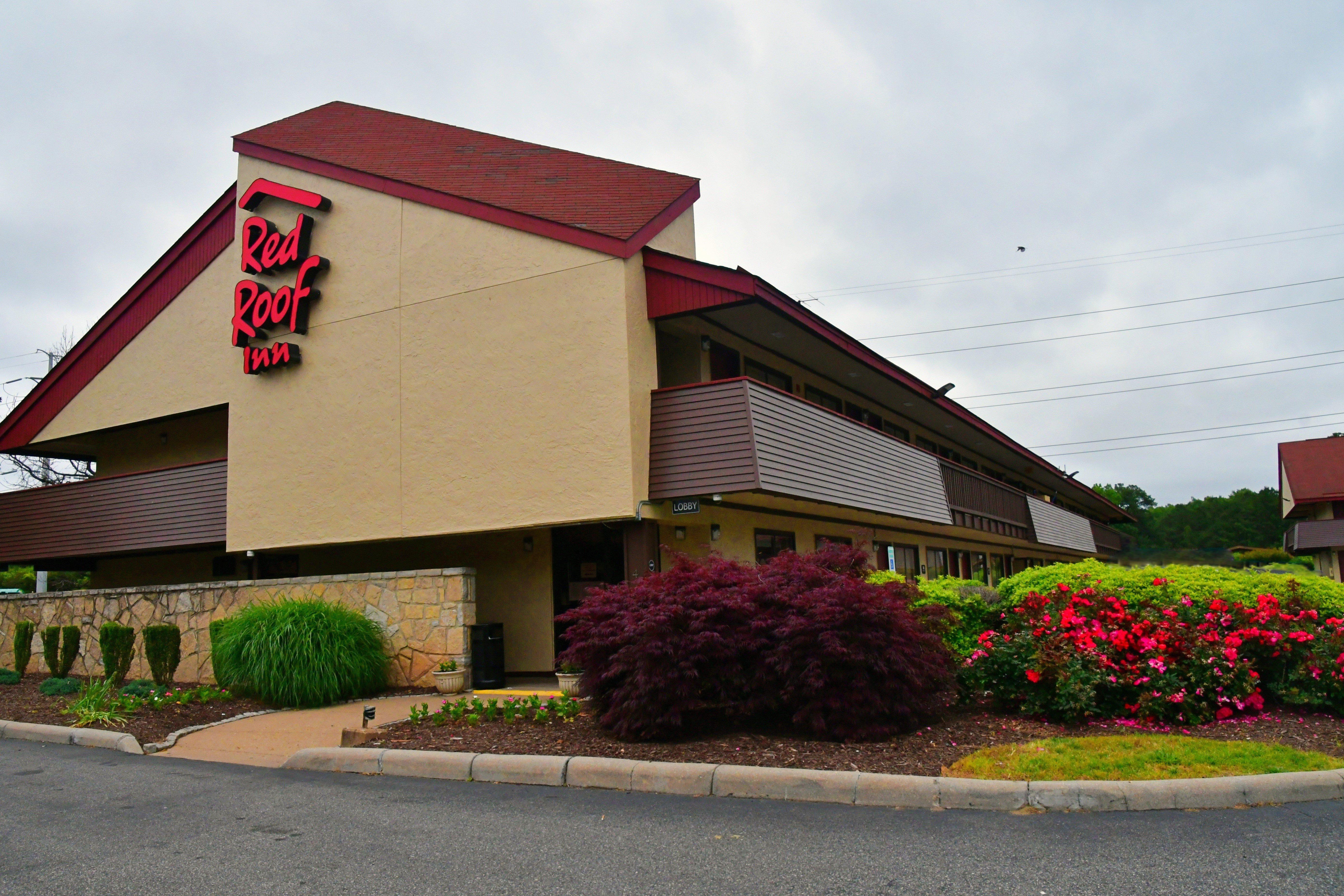 Motel Red Roof South