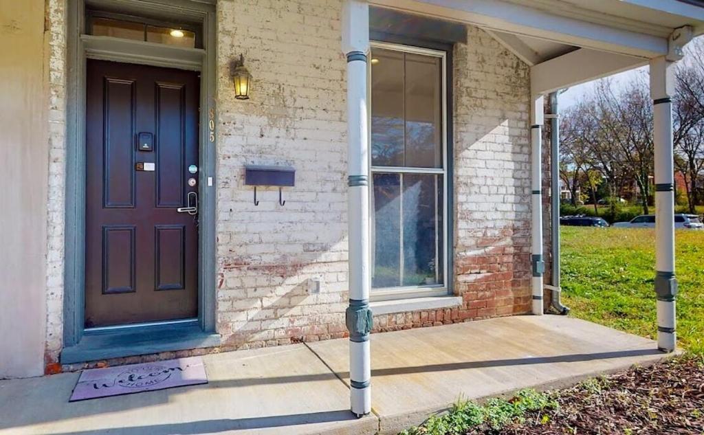 Holiday home New! Renovated Townhome W/ Putting & Patio! Richmond