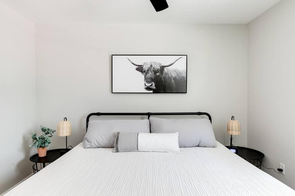Boho Ranch In The West End