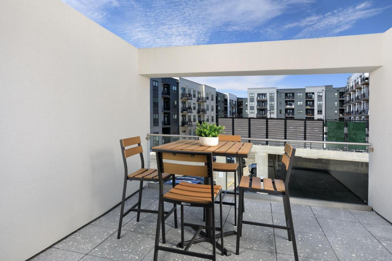 Courtyard By Marriott Scott's Addition