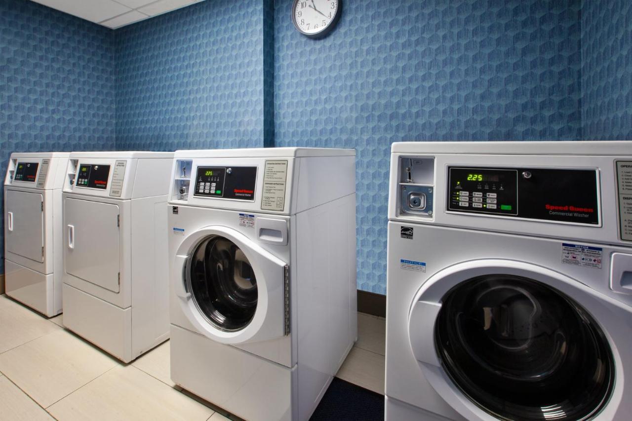 Express Richmond - Midtown By Ihg 3*