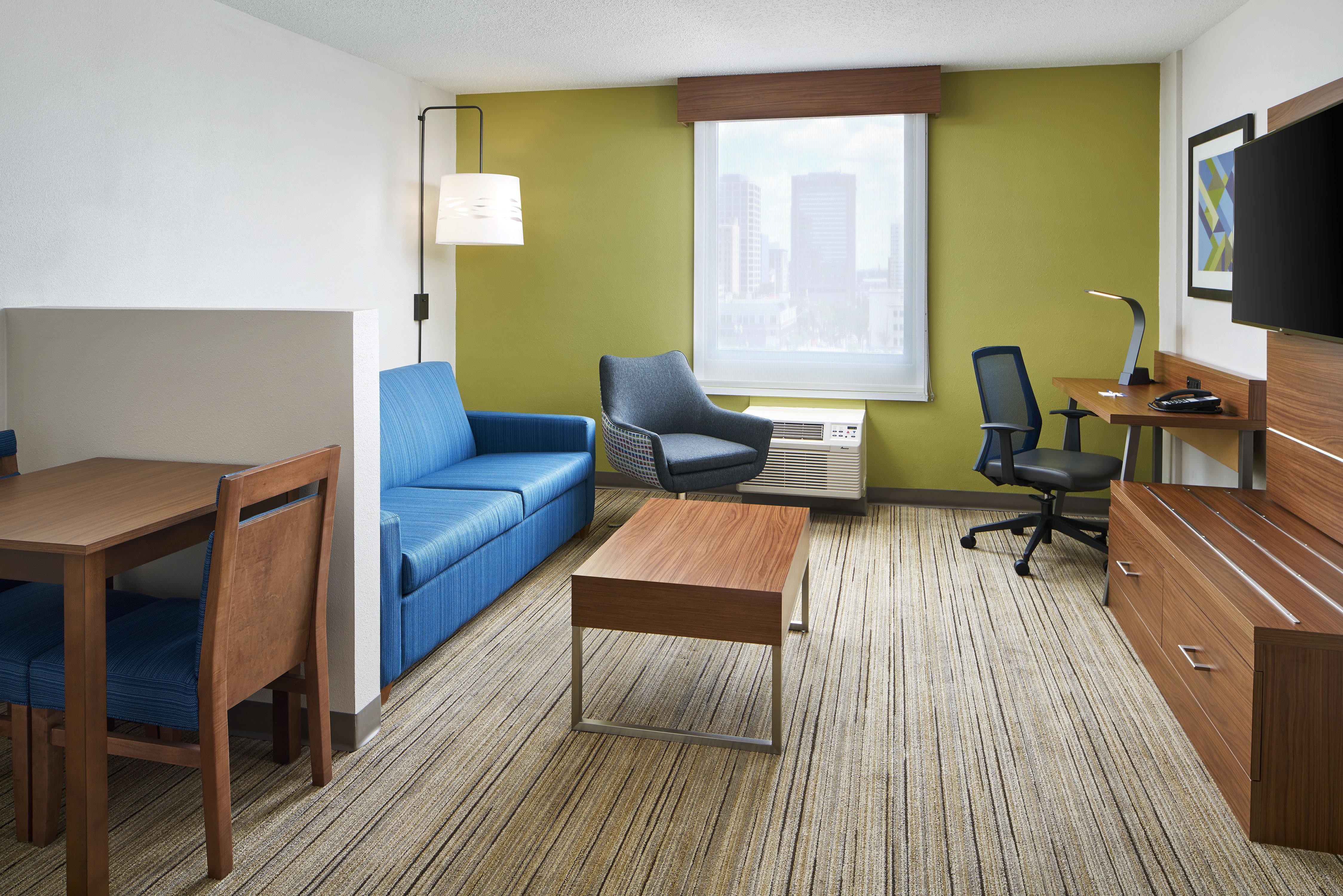 Express - Downtown By Ihg Hotel 2*