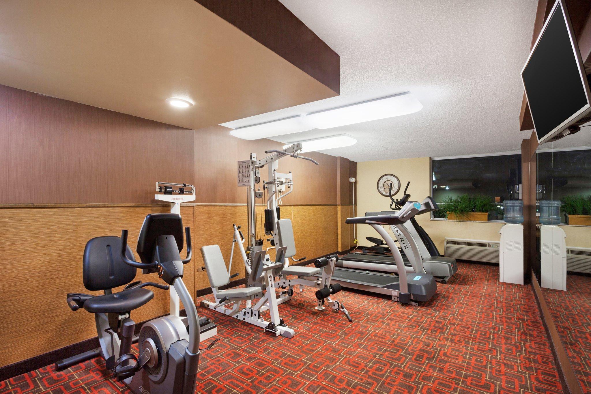 Express - Midtown By Ihg 3*