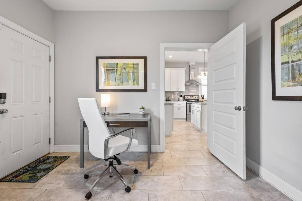 Spacious, Vibrant 'n Richmond, Va! Holiday home