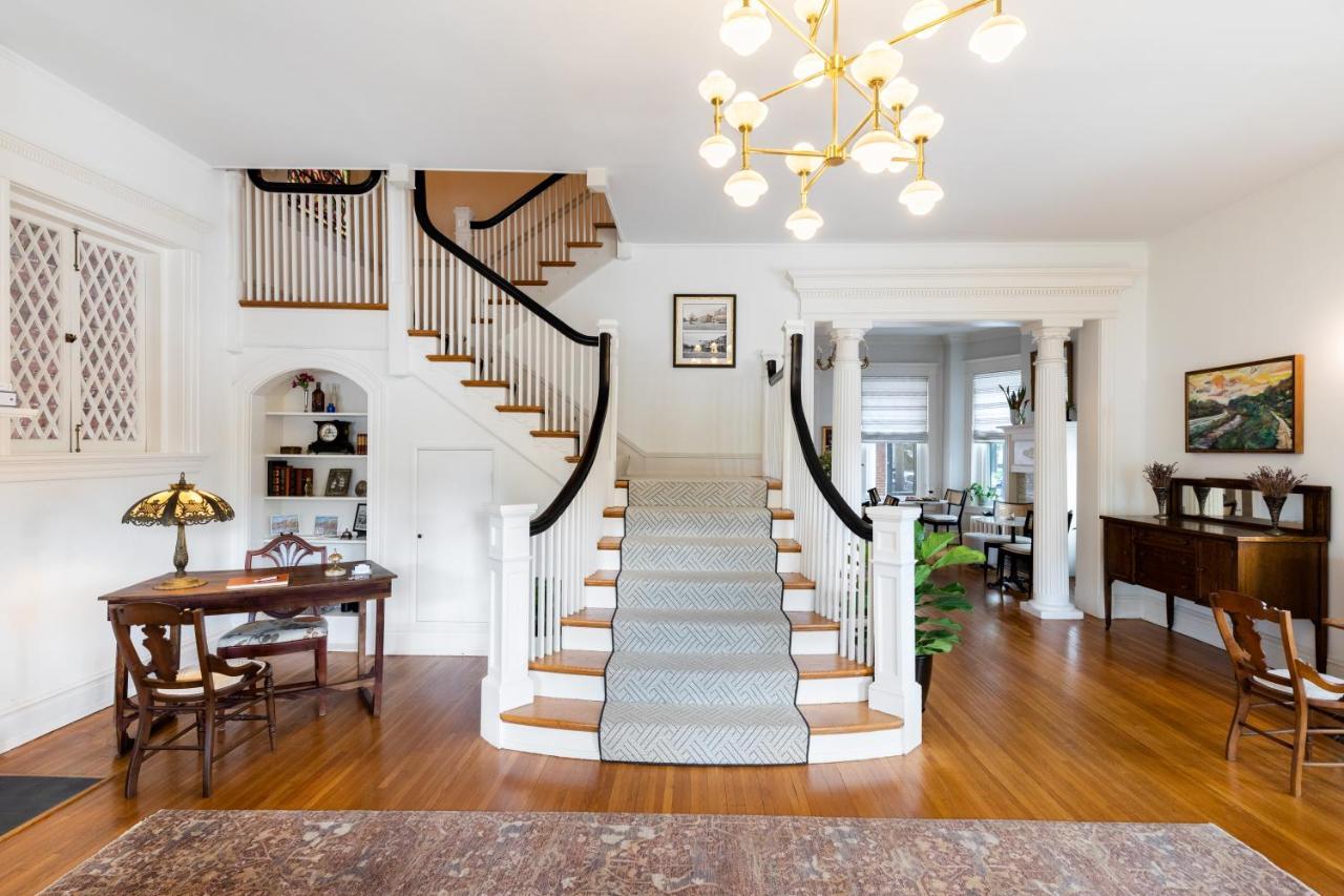The Boulevard Bed & Breakfast Richmond