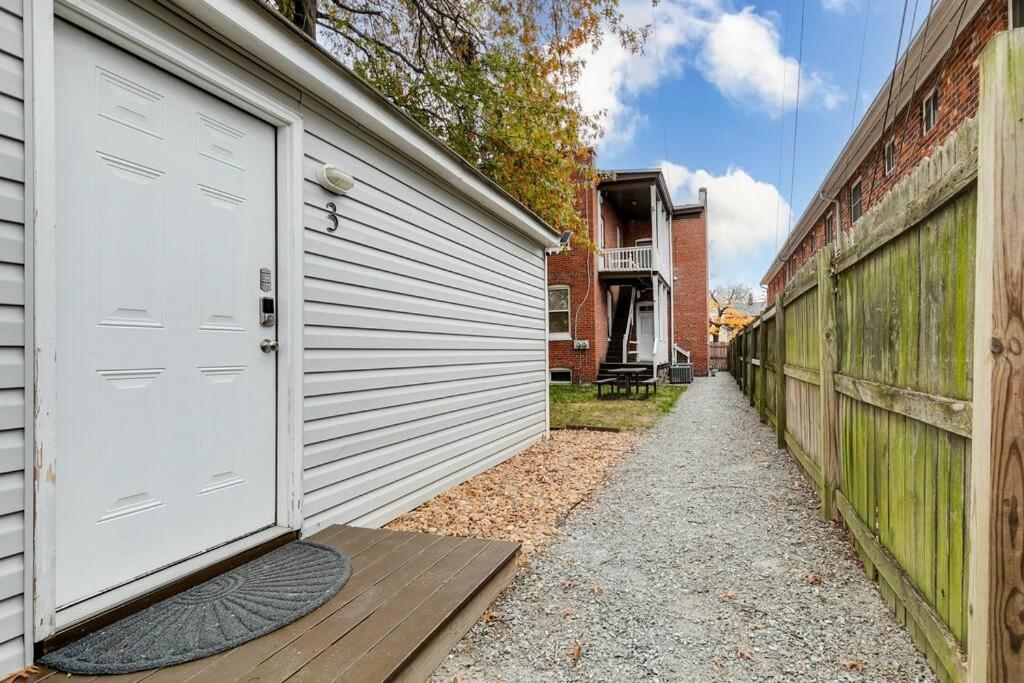 Holiday home Grand Carytown 5br Fan Fully Fenced *