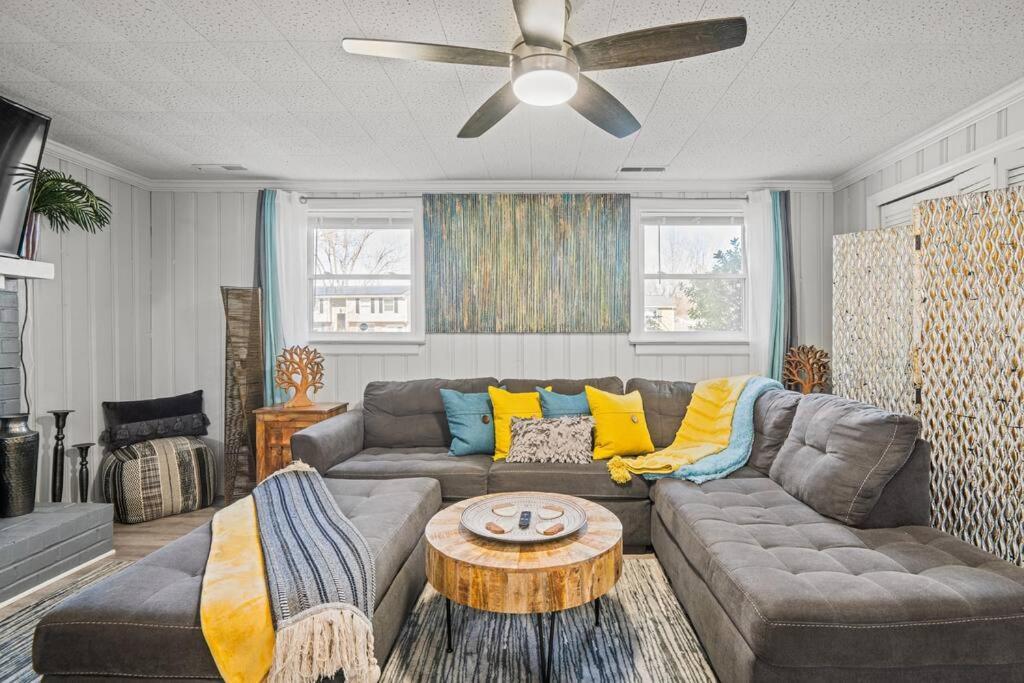 Stylish Haven 11 Minutes From The Airport Richmond