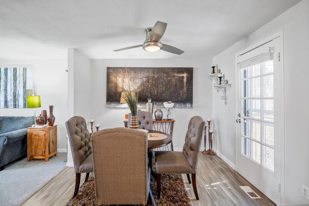 Stylish Haven 11 Minutes From The Airport Holiday home