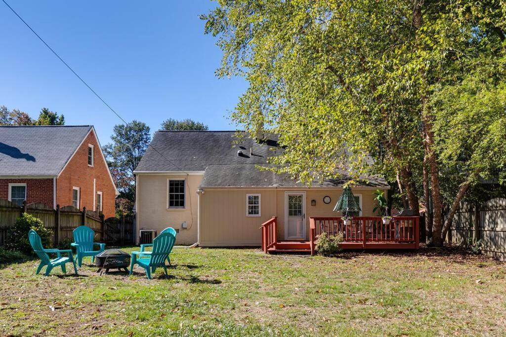 Holiday home Lg Location Free Parking Fenced Yard Fire-pit Richmond