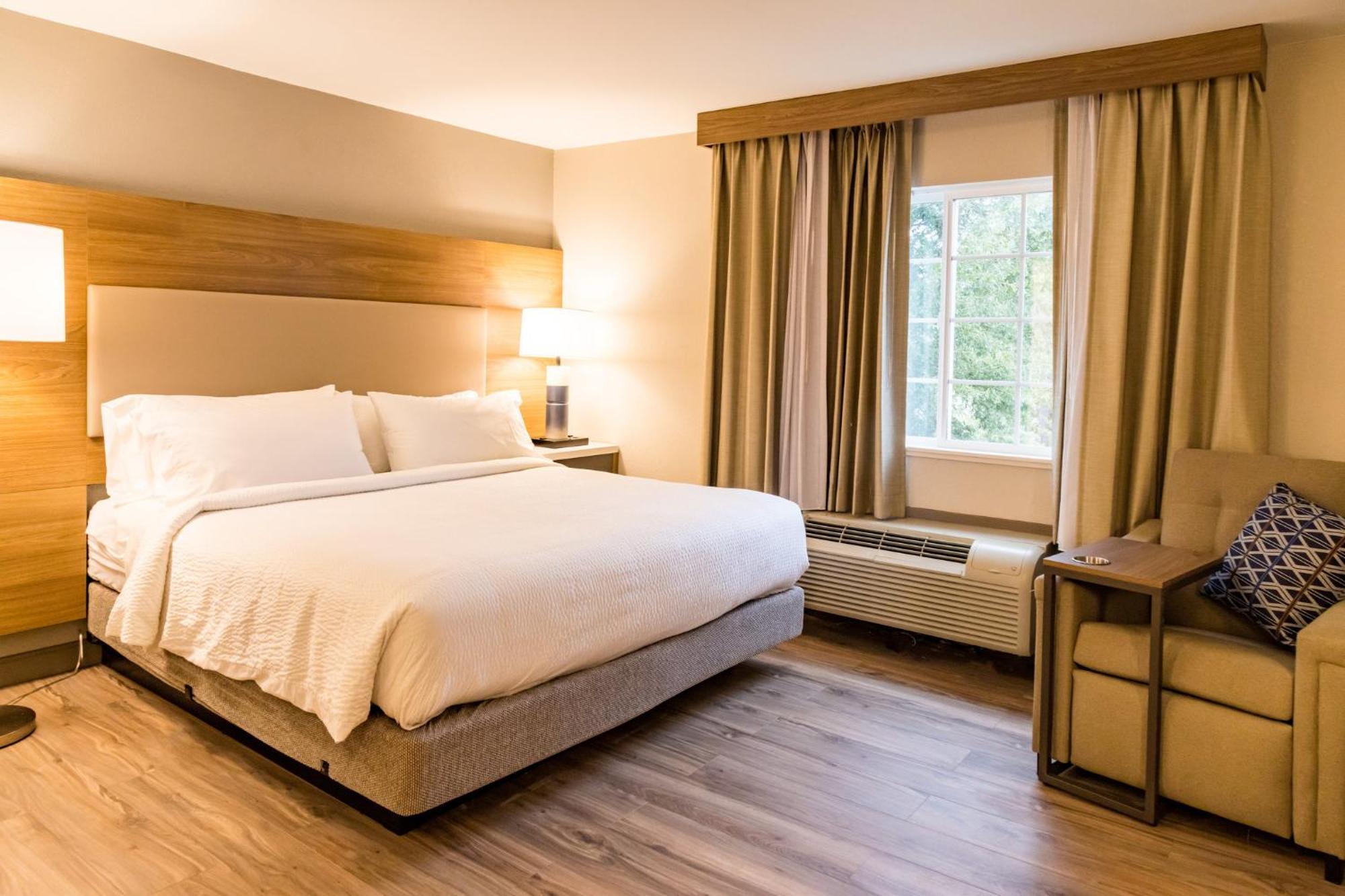Hotel Candlewood - South By Ihg