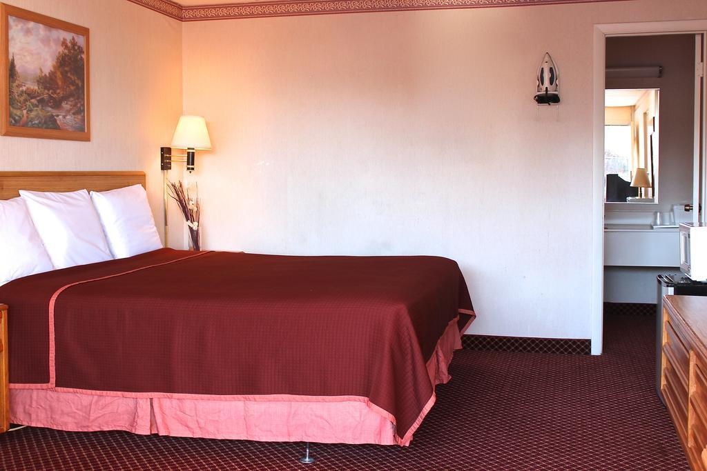 Regency Hotel 2*
