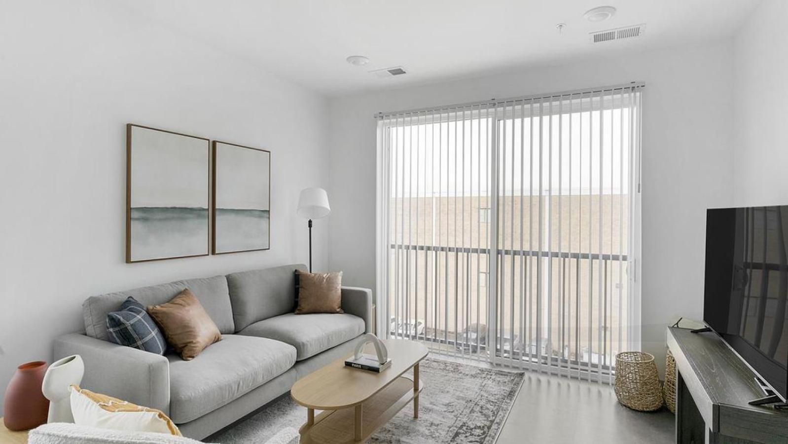Landing Modern With Amazing Amenities * Richmond