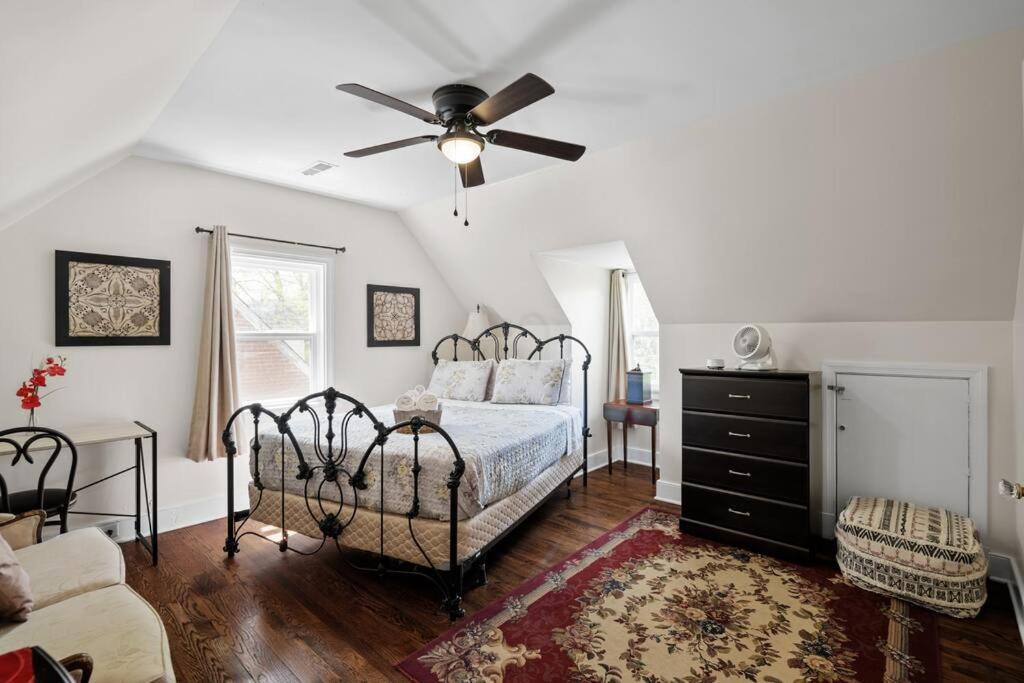 Holiday home Private House + Yard Location To Rva
