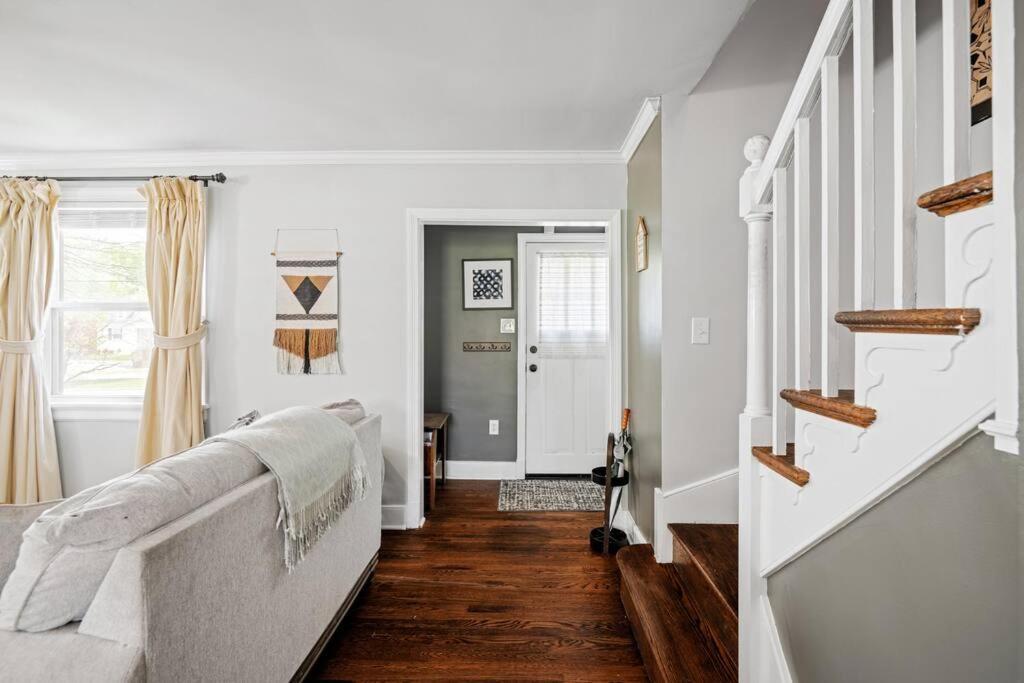 Private House + Yard Location To Rva Richmond