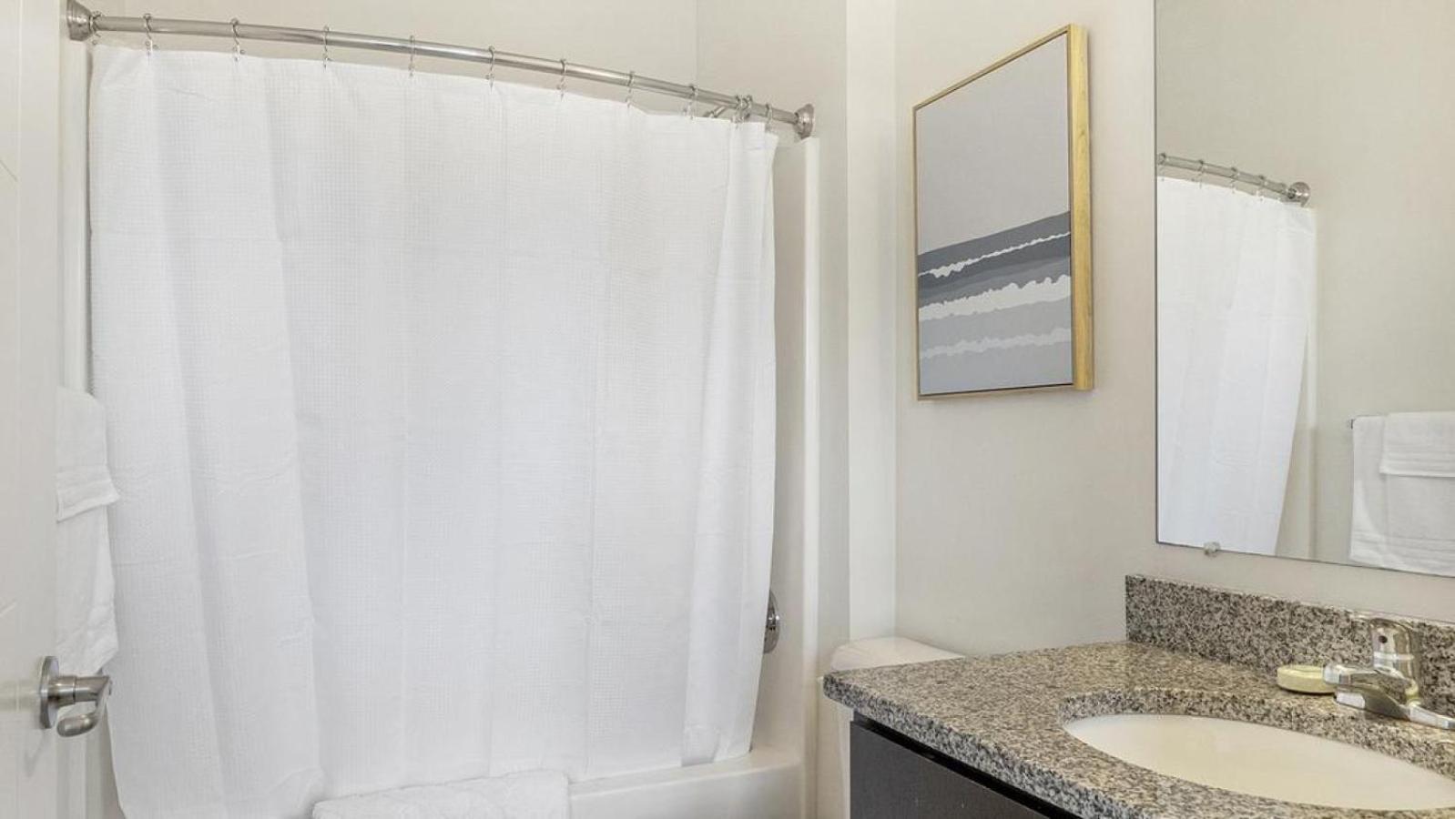 Landing At Ap The Spectrum - 1 Bedroom In Chamberlayne Industrial Center *