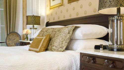 Inn Linden Row