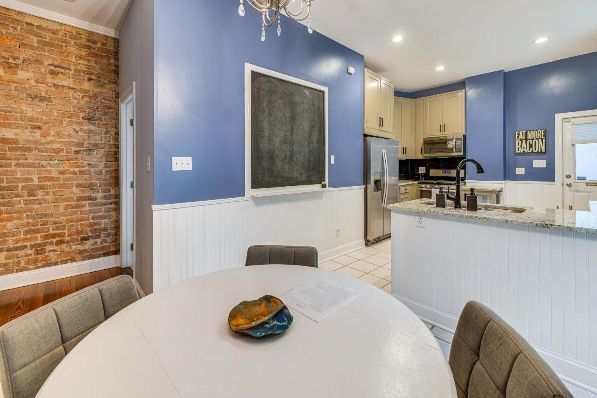 Renovated Townhome In Church Hill! * Richmond
