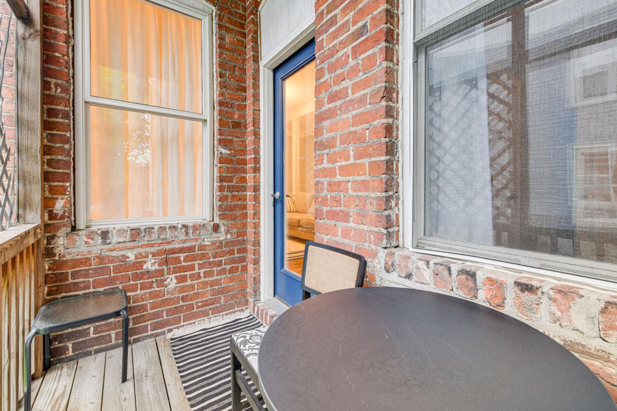 Renovated Townhome In Church Hill! Holiday home