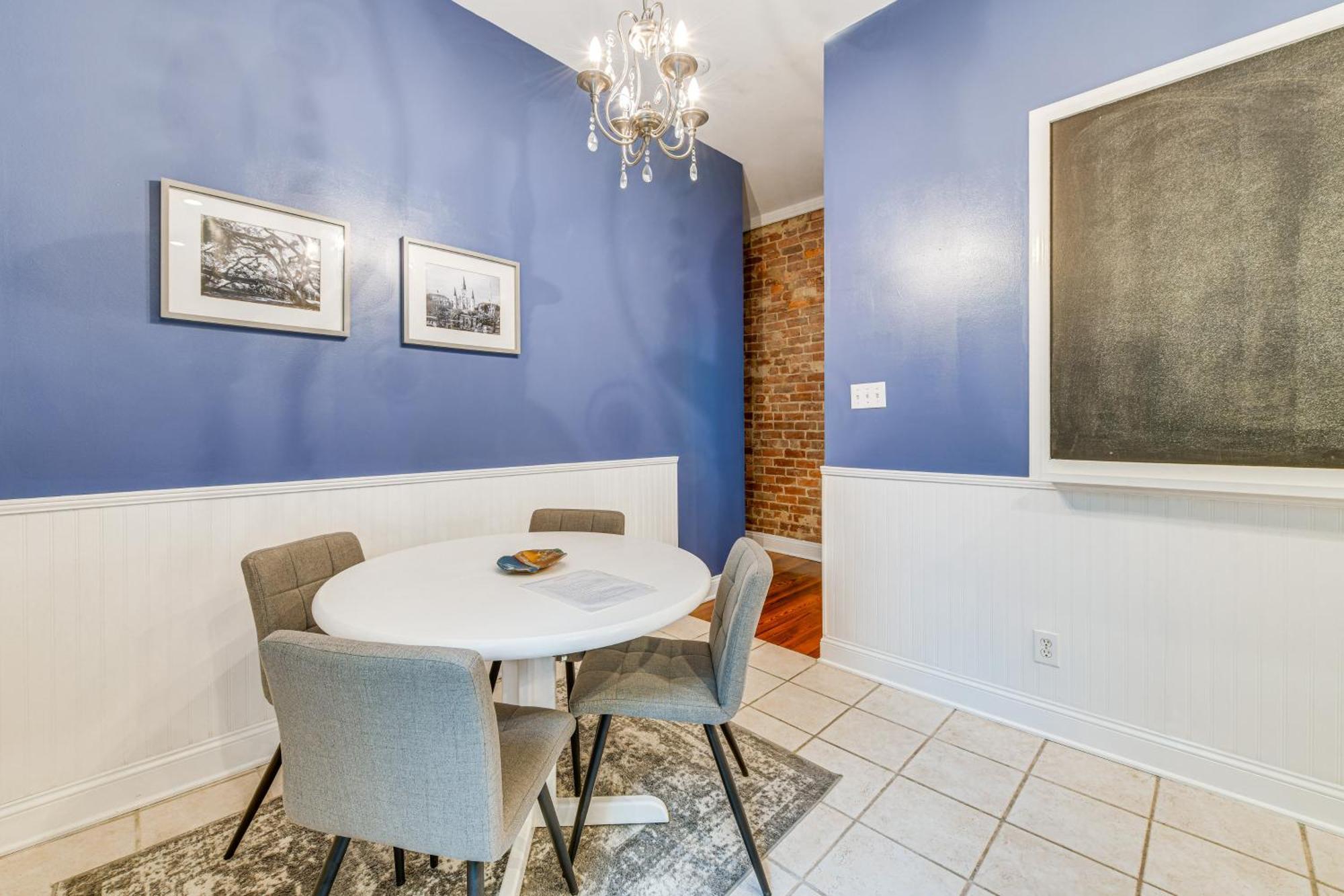 Renovated Townhome In Church Hill! Richmond