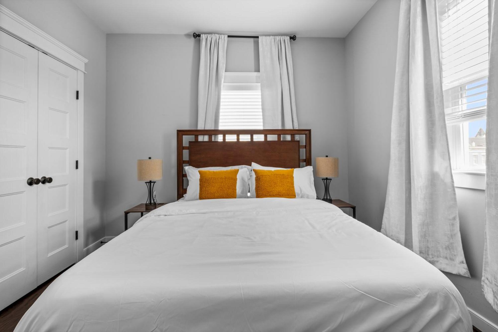 Apartment Downtown Richmond, Cozy 3br, Near Vcu