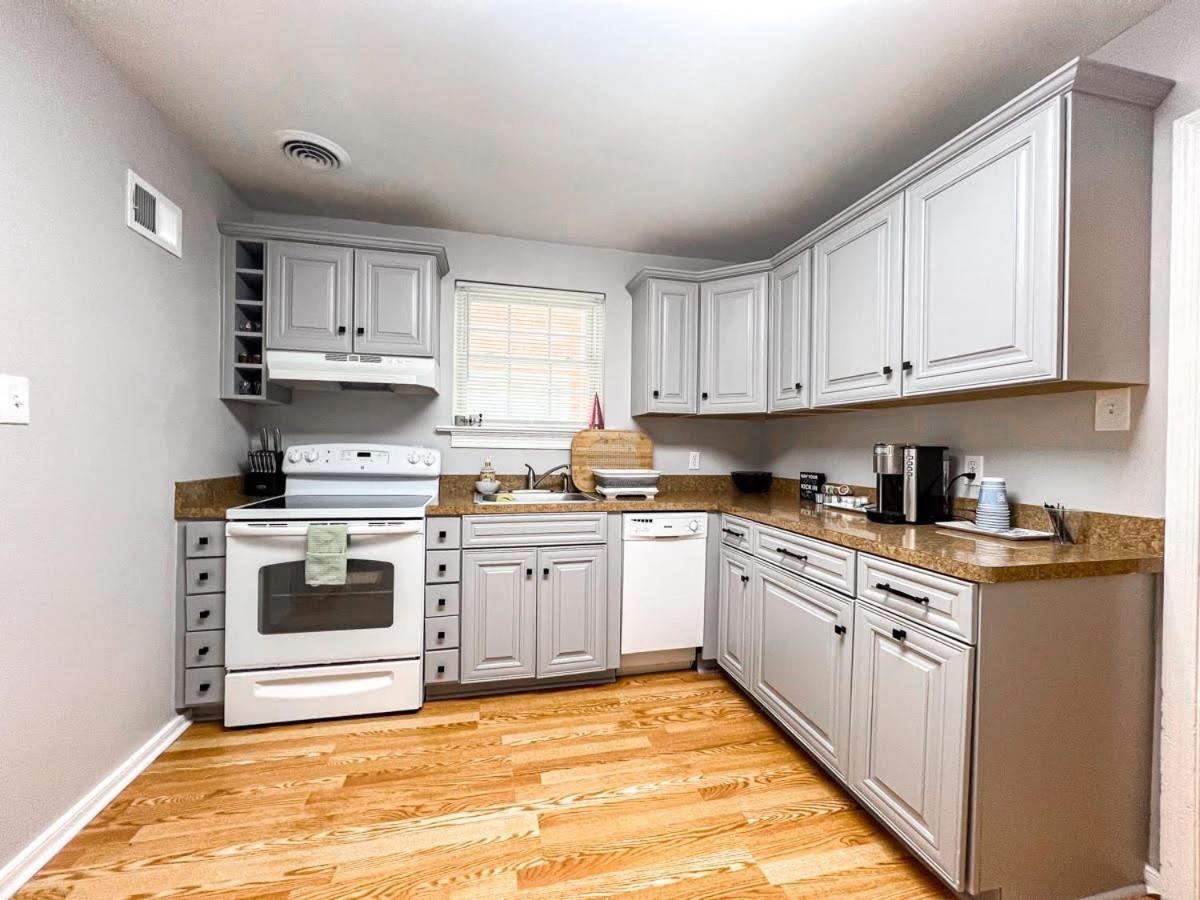 Charming 3br In The Heart Of