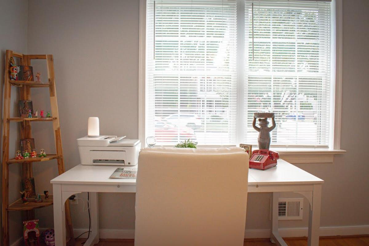 Charming 3br In The Heart Of *