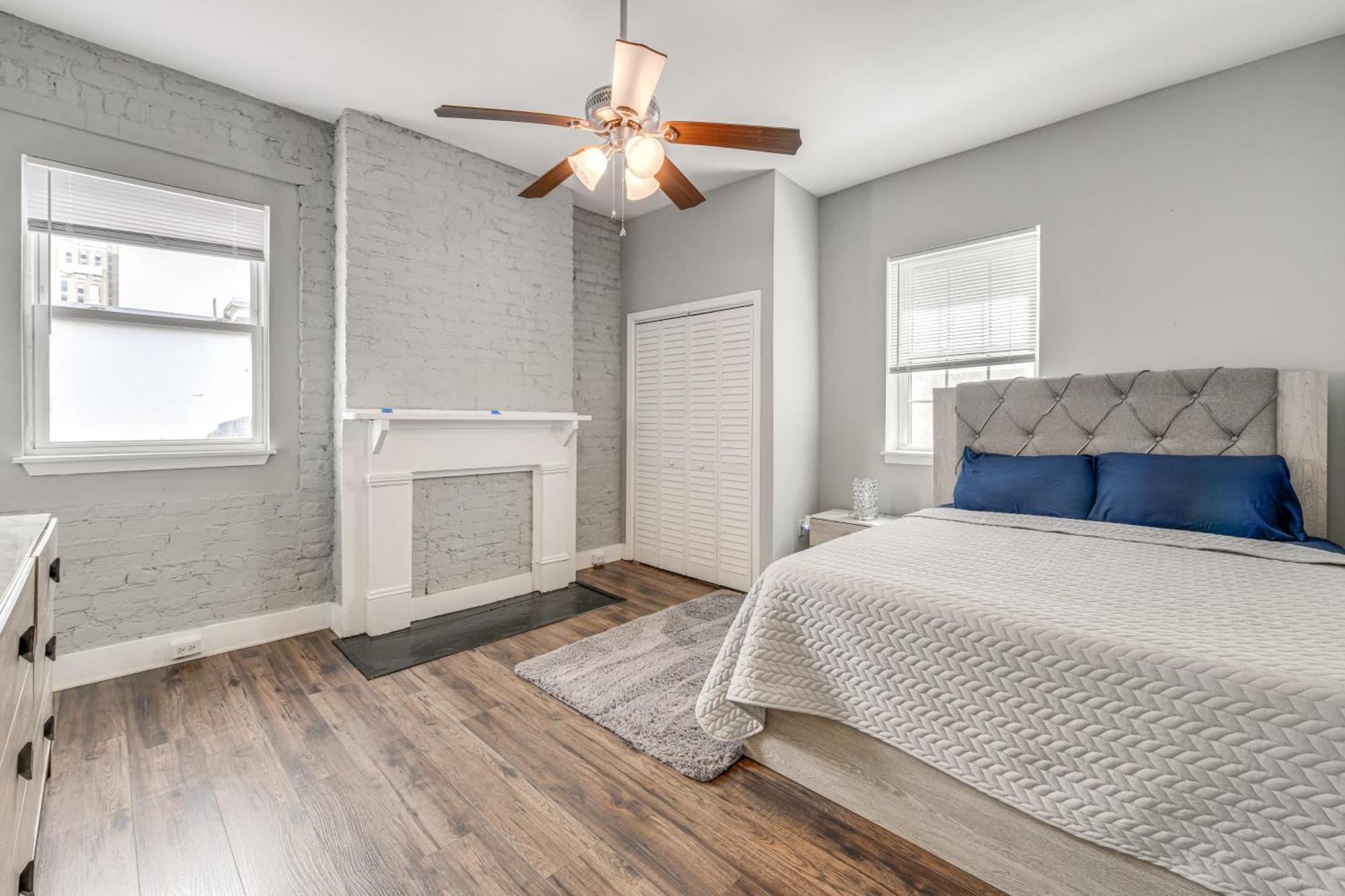 Apartment Downtown Retreat Near Financial District! *