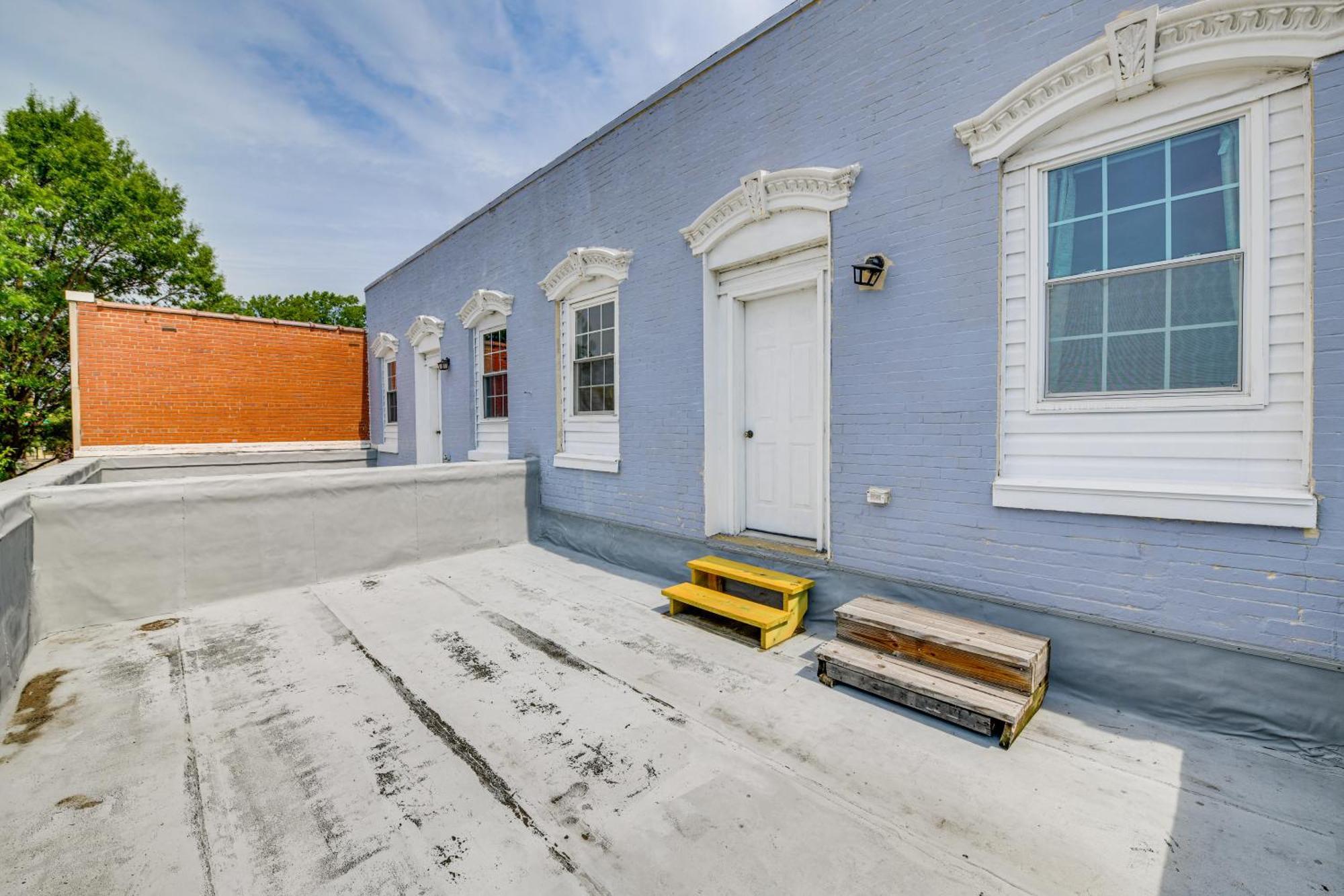 Downtown Retreat Near Financial District!