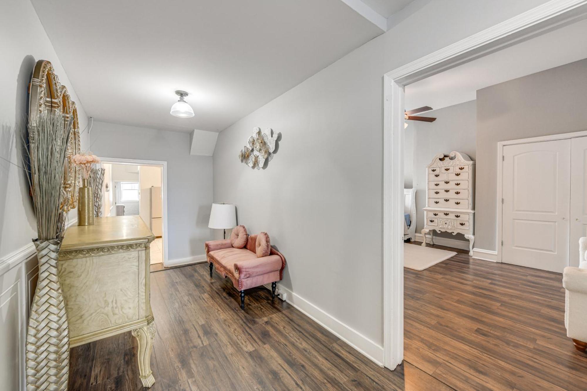 Downtown Retreat Near Financial District!