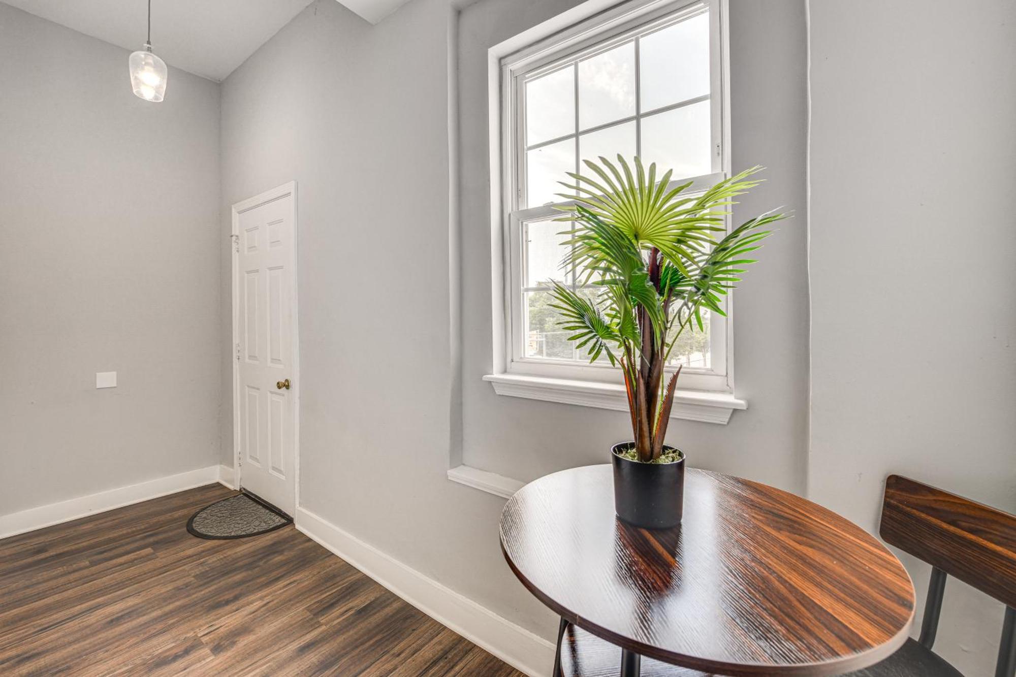 Downtown Retreat Near Financial District! * Richmond