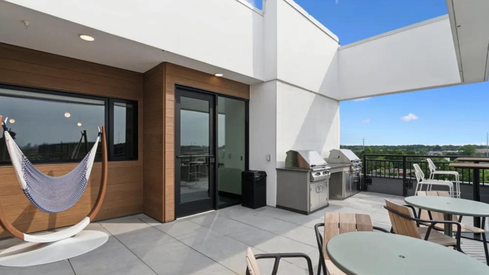 Landing At 1510 Belleville 1bedroom In Scotts Addition Historic District Apartment