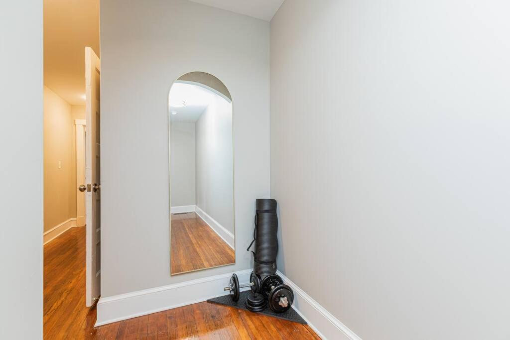 Royal Respite Kings And Grey Queens Hideaway! Apartment