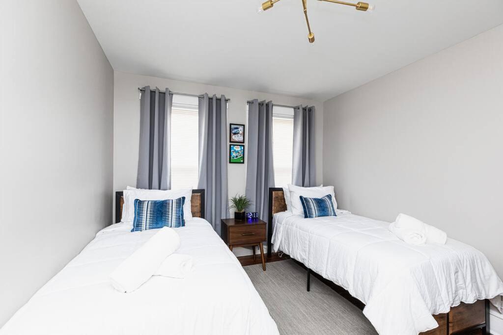 Apartment Royal Respite Kings And Grey Queens Hideaway!