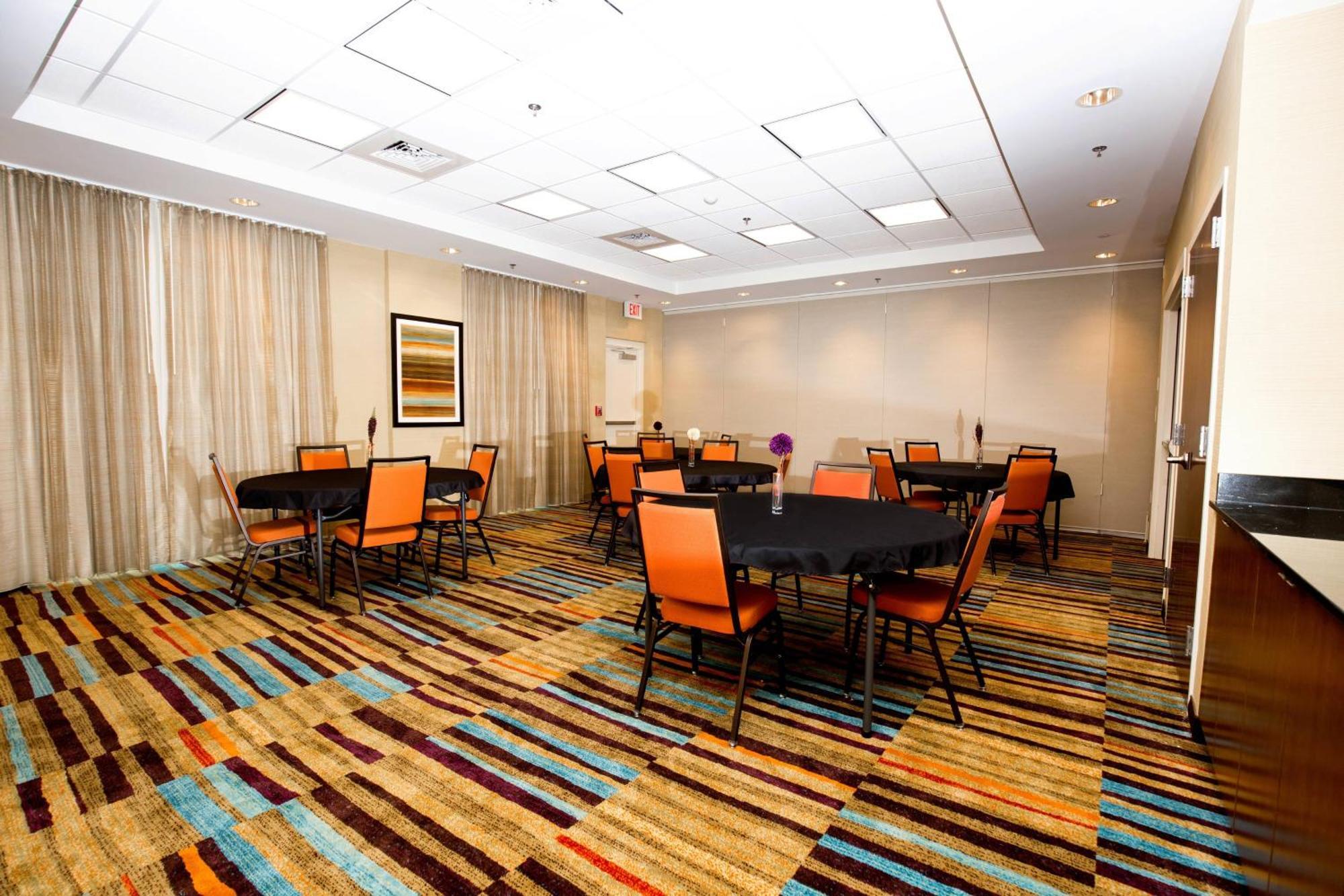 Fairfield Inn & Suites By Marriott Richmond Midlothian 3* Richmond