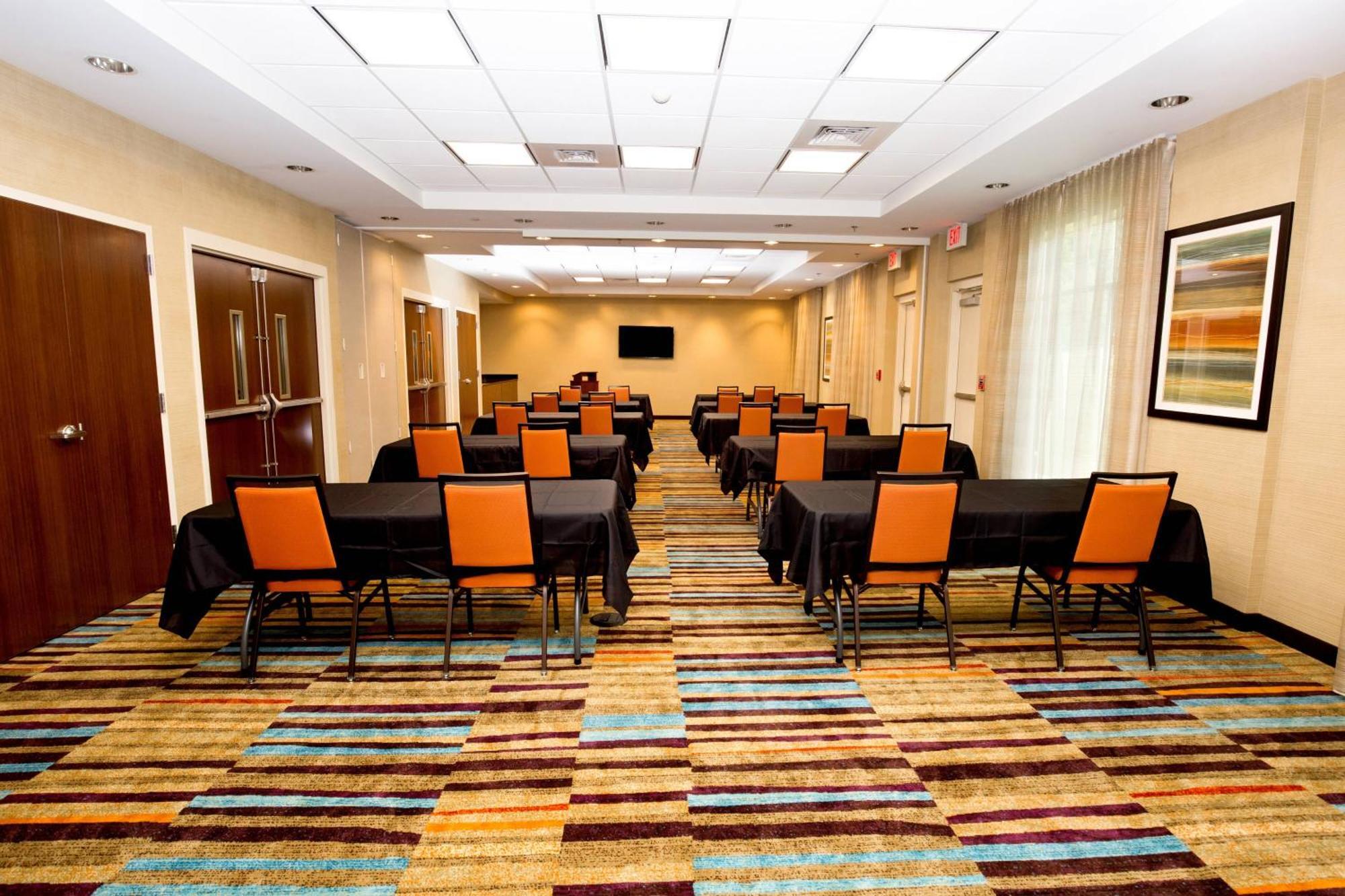 Fairfield Inn & Suites By Marriott Richmond Midlothian 3*